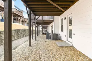 1736 Liberty Pkwy NW, Atlanta, GA 30318 - Photo 32