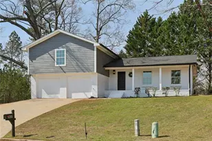 3600 River Hills Ct, Ellenwood, GA 30294 - Photo 2