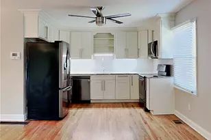 1731 Braeburn Dr SE, Atlanta, GA 30316 - Photo 4