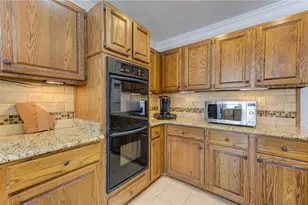 1059 Della St SE, Marietta, GA 30067 - Photo 12