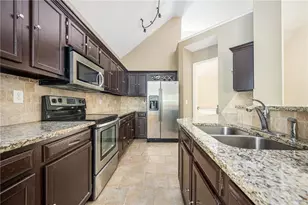 6939 Dockbridge Way, Stone Mountain, GA 30087 - Photo 14