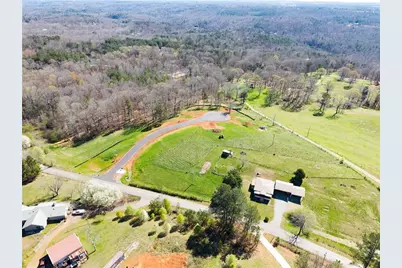 48 White Oak Court, Cleveland, GA 30528 - Photo 6