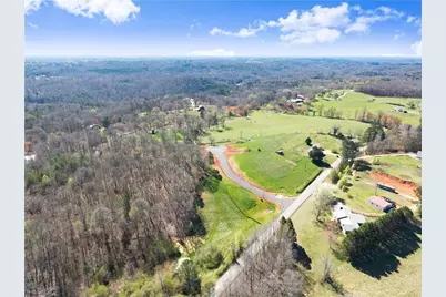 48 White Oak Court, Cleveland, GA 30528 - Photo 4