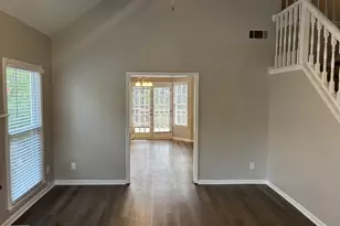 4390 Pinewalk Dr, Alpharetta, GA 30022 - Photo 4