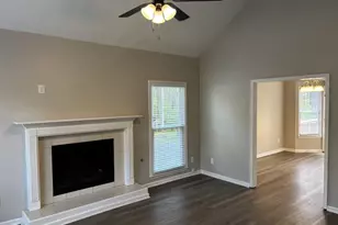 4390 Pinewalk Dr, Alpharetta, GA 30022 - Photo 2