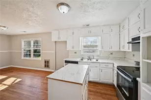 1324 N Hicks Cir NW, Conyers, GA 30012 - Photo 12