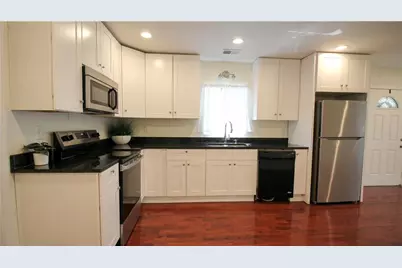 899 E Doyle Street, Toccoa, GA 30577 - Photo 8