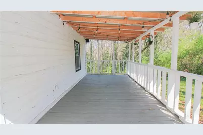 899 E Doyle Street, Toccoa, GA 30577 - Photo 22