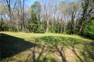 899 E Doyle St, Toccoa, GA 30577 - Photo 28