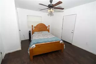 1323 S Lee St, Griffin, GA 30223 - Photo 16