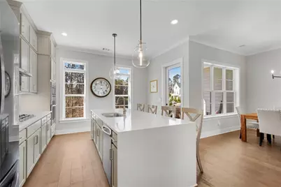 2080 Parkside Lane, Roswell, GA 30076 - Photo 10
