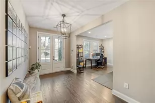 2381 Brissett Ln, Brookhaven, GA 30319 - Photo 6