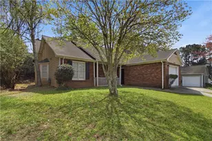 8680 Redland Ct, Jonesboro, GA 30238 - Photo 2