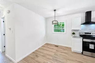 898 Verona Dr, Clarkston, GA 30021 - Photo 10