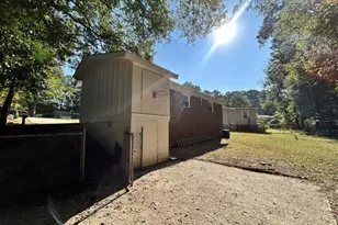 898 Verona Dr, Clarkston, GA 30021 - Photo 28