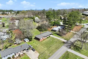 3024 St Charles Ave, Gainesville, GA 30504 - Photo 12