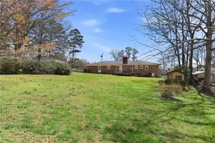 3024 St Charles Ave, Gainesville, GA 30504 - Photo 18