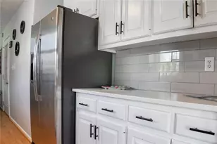 510 Cambridge Dr, Cumming, GA 30040 - Photo 18