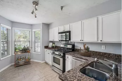 4001 Riverlook Parkway SE #203, Marietta, GA 30067 - Photo 2
