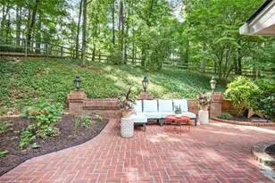 355 Earlston Dr NE, Sandy Springs, GA 30328 - Photo 42