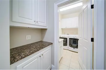 7085 Wakehurst Place, Cumming, GA 30040 - Photo 30