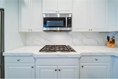 7085 Wakehurst Place, Cumming, GA 30040 - Photo 20