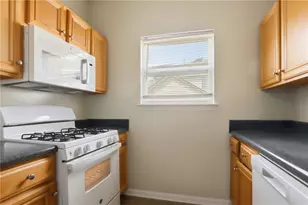 6530 Grey Fox Way, Riverdale, GA 30296 - Photo 12