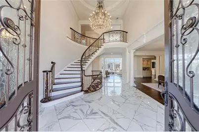 2877 Darlington Run, Duluth, GA 30097 - Photo 2
