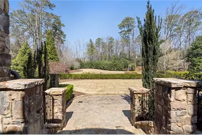 1376 Mount Paran Road NW, Atlanta, GA 30327 - Photo 8