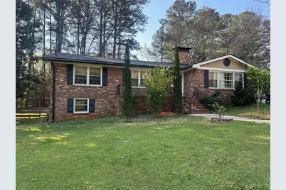 5036 Fox Forest Drive SW, Lilburn, GA 30047 - Photo 2