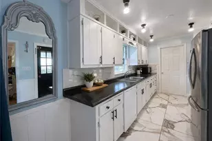 5036 Fox Forest Dr SW, Lilburn, GA 30047 - Photo 20