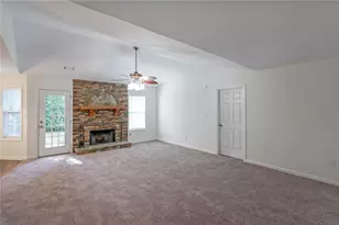 211 West Bridge Dr, Dallas, GA 30157 - Photo 4