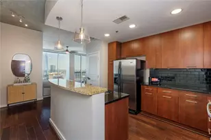 3324 Peachtree Rd NE, Atlanta, GA 30326 - Photo 14