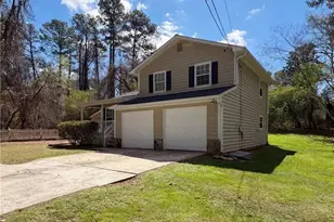 5596 Pinedale Cir, Sugar Hill, GA 30518 - Photo 8