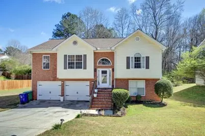 6027 Arbor Links Road, Lithonia, GA 30058 - Photo 1