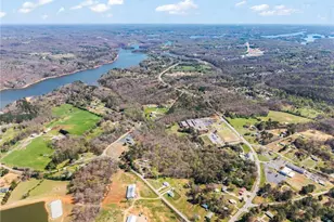 5042 Hopewell Rd, Murrayville, GA 30564 - Photo 2