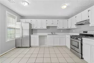 4087 Heritage Valley Ct, Norcross, GA 30093 - Photo 2