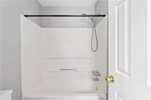 4087 Heritage Valley Ct, Norcross, GA 30093 - Photo 12