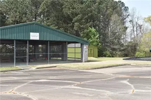 1098 Village Creek, Jonesboro, GA 30238 - Photo 10