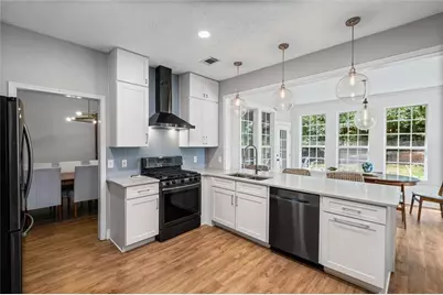 135 Sable Pointe Drive, Milton, GA 30004 - Photo 4