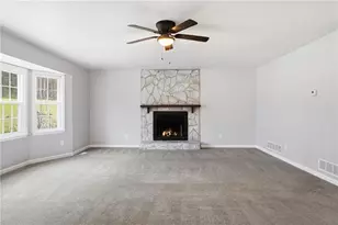 68 Hidden Branches Dr, Carrollton, GA 30116 - Photo 6