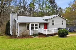 68 Hidden Branches Dr, Carrollton, GA 30116 - Photo 2