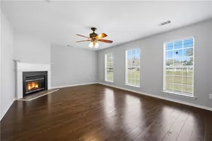 1098 Village Creek, Jonesboro, GA 30238 - Photo 14