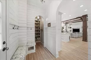 9040 Preston Ln, Suwanee, GA 30024 - Photo 12