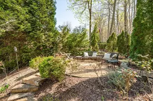 9040 Preston Ln, Suwanee, GA 30024 - Photo 46