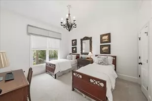 9040 Preston Ln, Suwanee, GA 30024 - Photo 6