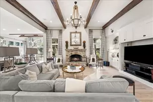 9040 Preston Ln, Suwanee, GA 30024 - Photo 8