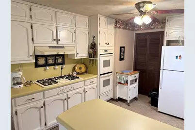 3775 Clubhouse Lane SE, Conyers, GA 30094 - Photo 18