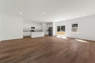 103 Dewitt Dr, Jefferson, GA 30549 - Photo 8