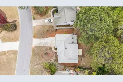 5595 Hillgate Crossing, Alpharetta, GA 30005 - Photo 38